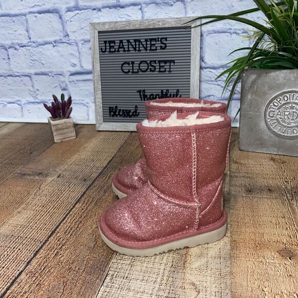 Ugg classic short II glitter boots - Picture 2 of 11